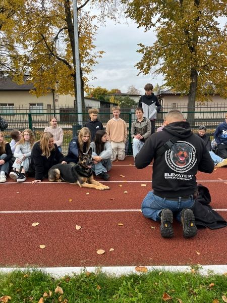 Karjeras mēnesis skolā