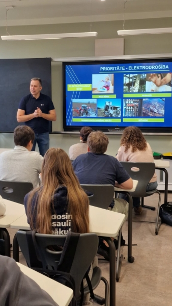 Izzinām ilgstspējīgas karjeras iespējas