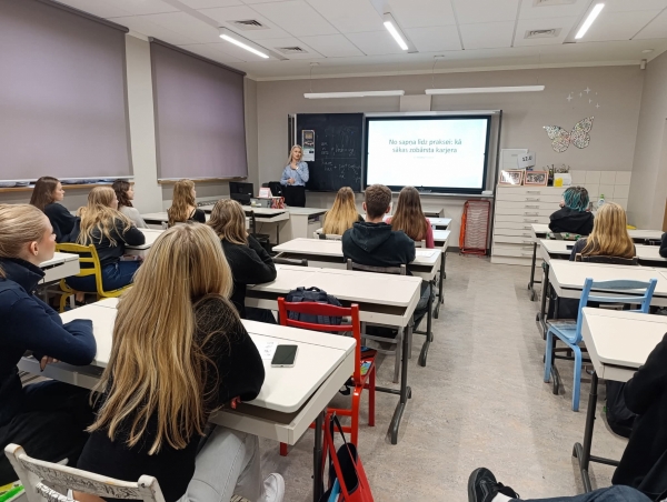 Izzinām ilgstspējīgas karjeras iespējas