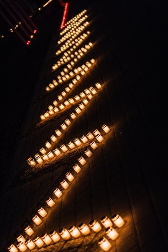 18.novembra sveču zīmes veidošana