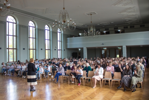 9. klašu pasākums "Brīdi pirms..."