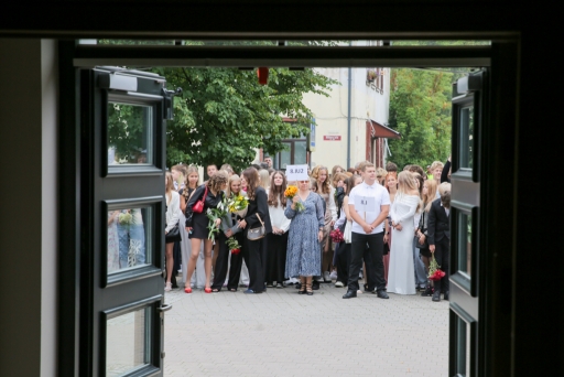 Zinību diena