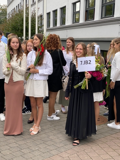 Zinību diena