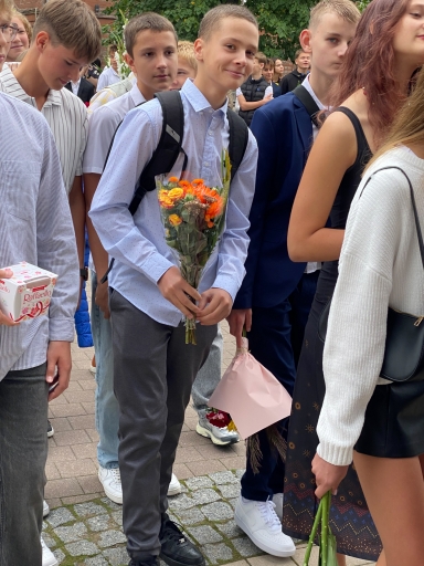 Zinību diena