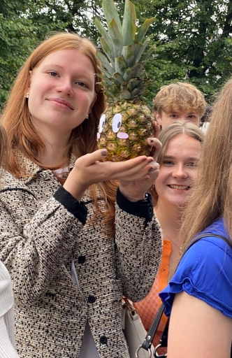 Zinību diena
