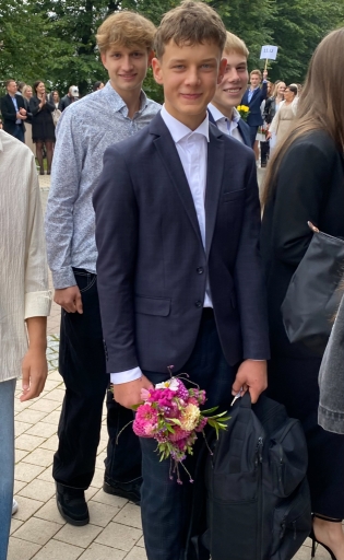 Zinību diena