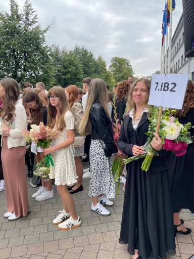 Zinību diena