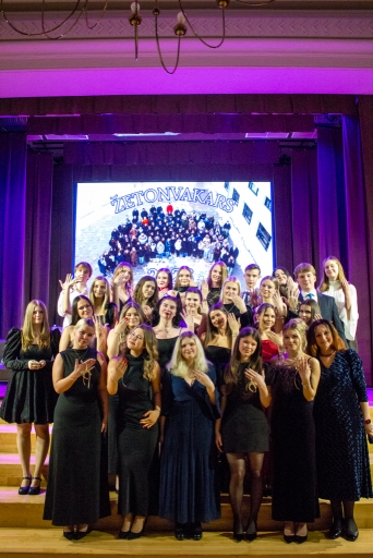 Žetonu vakars 12. kla&scaron;u skolēniem