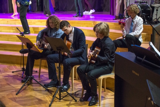 Žetonu vakars 12. kla&scaron;u skolēniem