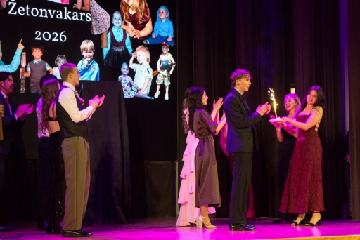 Žetonu vakars 12. kla&scaron;u skolēniem