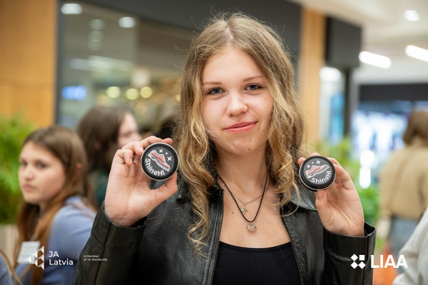 Lepojamies ar skolēnu mācību uzņēmumu (SMU) panākumiem JAL pavasara Citā Bazārā