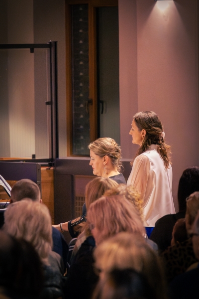 Ziemassvētku ieskaņas koncerts "Mūsu mājās valda prieks"