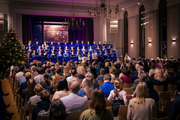 Ziemassvētku ieskaņas koncerts "Mūsu mājās valda prieks"