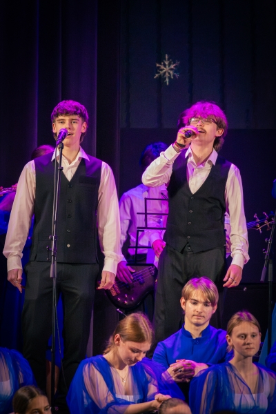 Ziemassvētku ieskaņas koncerts "Mūsu mājās valda prieks"