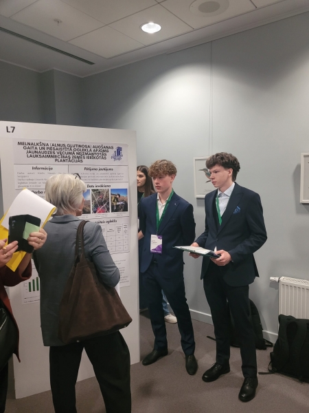 Lepojamies ar panākumiem Latvijas skolēnu 50. zinātniskās pētniecības darbu valsts konferencē