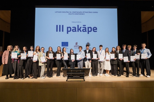 Lepojamies ar panākumiem Latvijas skolēnu 50. zinātniskās pētniecības darbu valsts konferencē