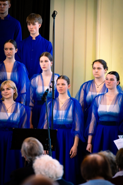 &ldquo;Kā uguns&hellip;&rdquo; paaudzes vienojo&scaron;s stāsts SKALU jubilejas koncertā