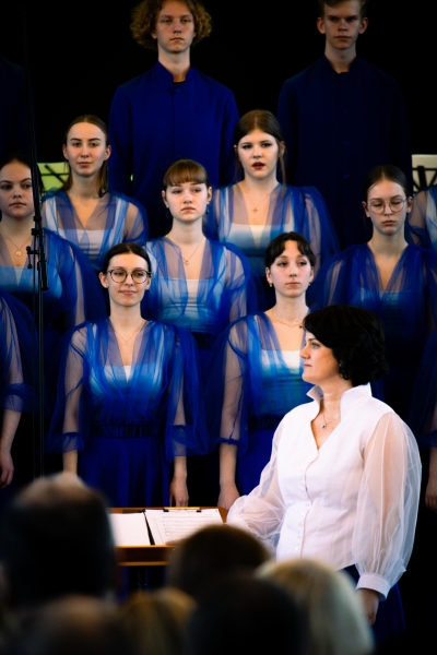 &ldquo;Kā uguns&hellip;&rdquo; paaudzes vienojo&scaron;s stāsts SKALU jubilejas koncertā