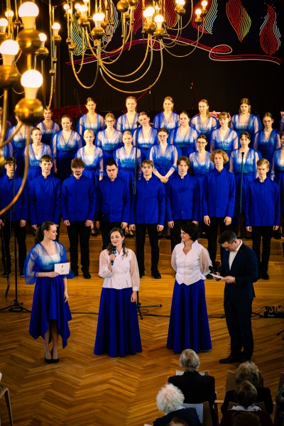 &ldquo;Kā uguns&hellip;&rdquo; paaudzes vienojo&scaron;s stāsts SKALU jubilejas koncertā