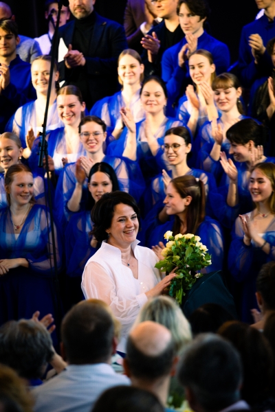 &ldquo;Kā uguns&hellip;&rdquo; paaudzes vienojo&scaron;s stāsts SKALU jubilejas koncertā