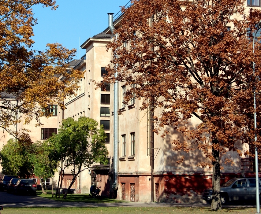 Skolu reitingā pēc eksāmenu rezultātiem augstākā vieta – Jelgavas Valsts ģimnāzijai