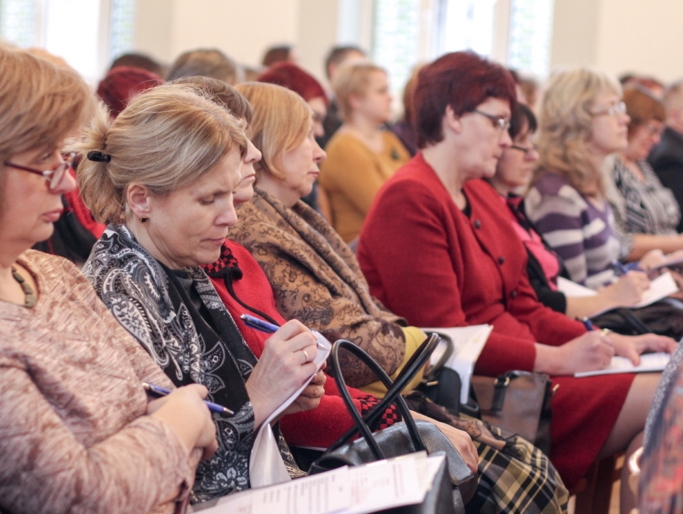 Dabaszinātņu un matemātikas skolotāju konference