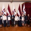 Jelgavas Valsts ģimnāzija starp Latvijas labākajām skolām darbā ar talantīgajiem skolēniem!