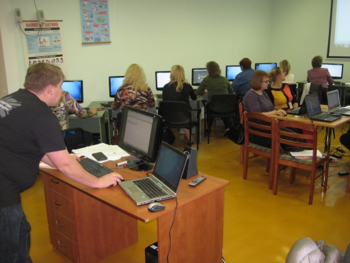 Jaunākās pieejas svešvalodu mācīšanā Turcijā un Latvijā - IKT valodu stundās